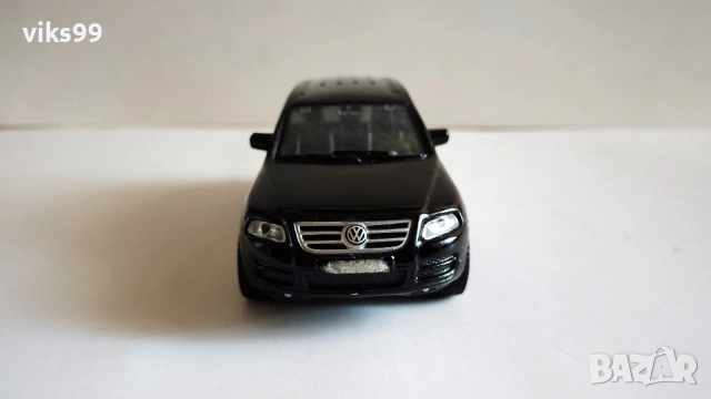 Volkswagen Touareg Maisto - Мащаб 1:42, снимка 6 - Колекции - 51499198
