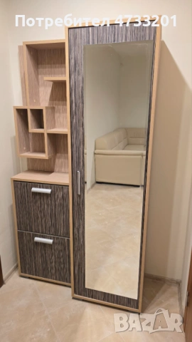 Портманто с гардероб, два шкафа за обувки и етажерки 