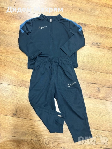Детски спортен комплект Nike за момче 18-24 м