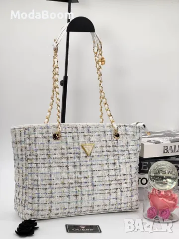 Guess дамски чанти различни цветове , снимка 2 - Чанти - 48132449