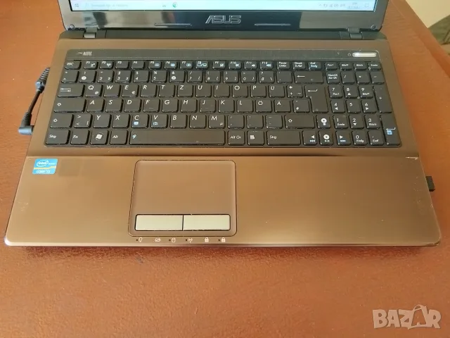 Лаптоп Asus K53SJ, снимка 5 - Лаптопи за дома - 56126061