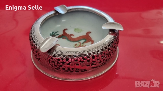 Винтидж Виетнамски сребърен пепелник с инкрустиран порцелан , снимка 3 - Антикварни и старинни предмети - 52623356