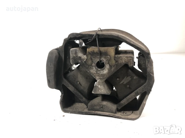 Тампон двигател Mercedes Vito W638 2.3 1998г