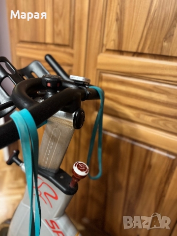 Продавам Висок Клас Спин Байк - SPINNER AXT (Star Trac), снимка 6 - Фитнес уреди - 52581312