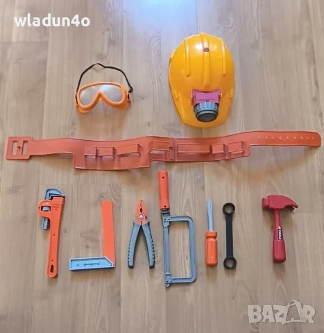 Колан с инструменти и каска-35лв-22лв