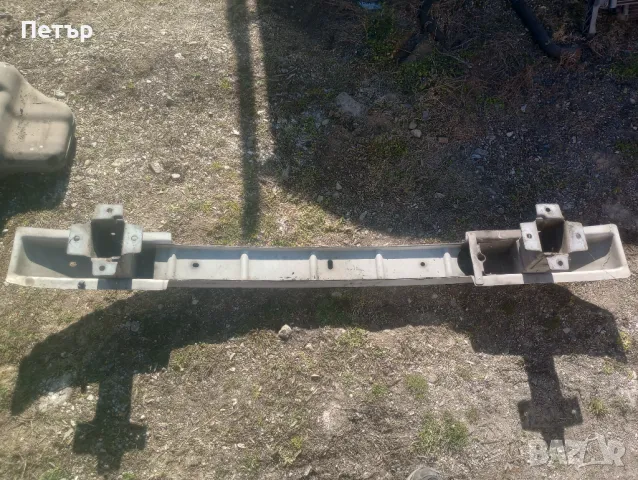 Основа предна броня рено трафик Опел виваро 2001-2014г