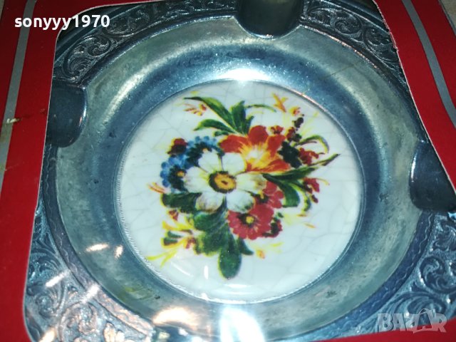 пепелник с цвете от германия 0504231140, снимка 10 - Колекции - 40262108