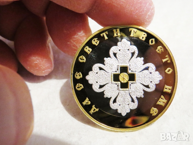 Сребърна инвестиционна монета чисто сребро 999 и с 24к- Исус Христос 40 мм, капсула и сертификат, снимка 2 - Антикварни и старинни предмети - 36051096