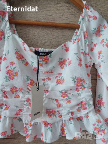 Къс топ блуза на цветя BIK BOOK , снимка 3 - Корсети, бюстиета, топове - 41647353