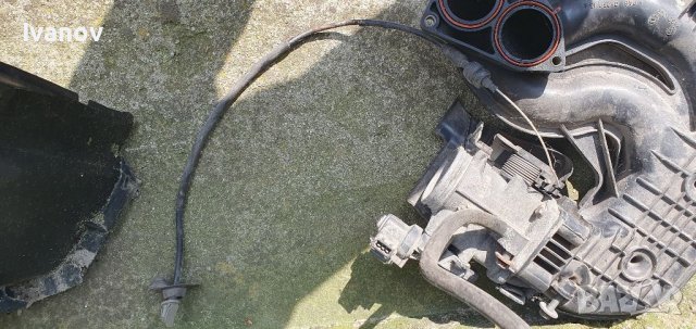 Всмукателен колектор за бмв е36 е46 318 м43 320м52 единичен и двоен ванос  дюзи стъпково моторче , снимка 2 - Части - 41427414