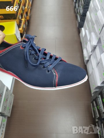 Обувки, снимка 2 - Ежедневни обувки - 42381752