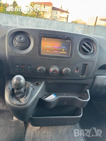 Renault Master 2.3 145кс. 2017г. EURO 6 Y , снимка 8 - Бусове и автобуси - 52516677