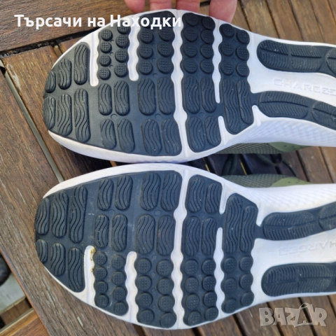 €49.80 Мъжки маратонки Under Armour Charged Surge (Зелено) - Размер EU 46 / UK 11, снимка 3 - Маратонки - 52501061