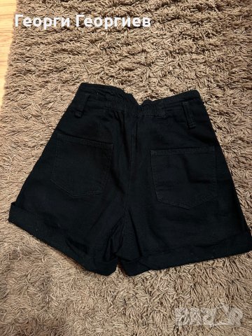 Уникални дънкови панталонки Bershka, снимка 3 - Къси панталони и бермуди - 41536397
