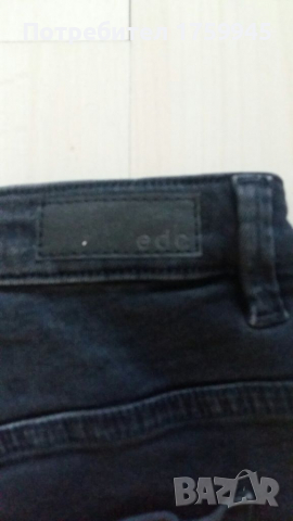 Дамски къси дънкови панталони на Esprit, снимка 3 - Къси панталони и бермуди - 36206517