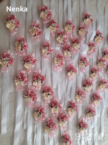 Сватбени бутониери , снимка 12 - Сватбени аксесоари - 50778272