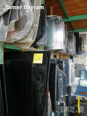 Стъкло предно за Eскаватор Cat и New Holland 210, снимка 2 - Части - 35909516