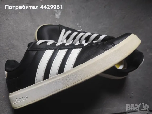 Оригинални маратонки Adidas , снимка 4 - Маратонки - 49943992