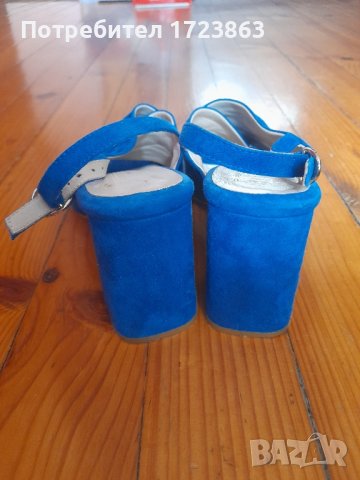 Италиански кожени сандали с велур, снимка 7 - Сандали - 42534162