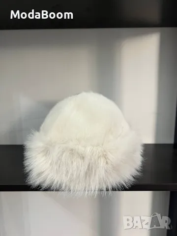 Дамски зимни шапки Различни цветове , снимка 3 - Шапки - 48738528