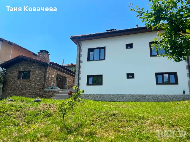 Луксозна къща с готов туристически бизнес в сърцето на Стара планина