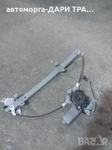 Преден десен стъклоповдигач за Нисан Примера 1998г