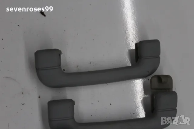 Дръжка таван предна дясна задна Renault Laguna 1 1.8i 1997 Рено Лагуна 1 хечбек 2броя, снимка 2 - Части - 48508116