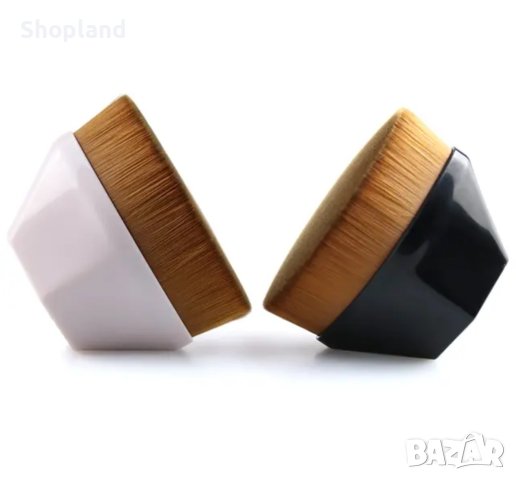 Кабуки четка за грим, снимка 4 - Декоративна козметика - 41996612