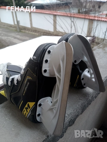 кънки хокей CCM super tacks номер 27, снимка 14 - Ролери, кънки - 53583190