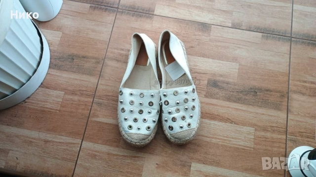 Дамски обувки