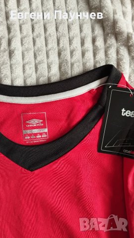Нова Umbro спортна мъжка блуза размер XL червена, снимка 7 - Спортни дрехи, екипи - 50385839