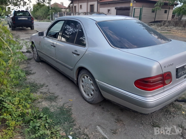 Mercedes e290, снимка 6 - Автомобили и джипове - 29530377