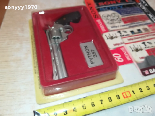 МЕТАЛЕН МОДЕЛ НА РЕВОЛВЕР-КОЛЕКЦИОНЕРСКИ 2309251719, снимка 4 - Колекции - 51810365