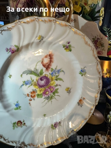 Nевероятно красиво немско плато с майсенски ръчно нарисувани подглазурно букети и цветя Код P1627, снимка 12 - Сервизи - 52917293