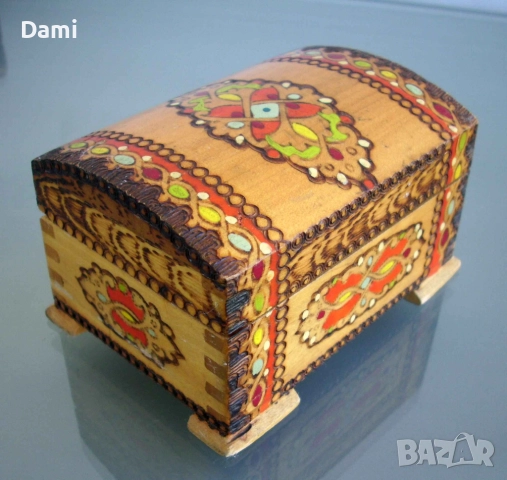 Дървени пирографирани кутии мускали, снимка 10 - Декорация за дома - 52877317
