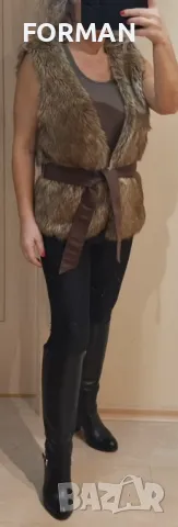 КАФЯВ ПУХКАВ елек с колан 