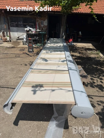 Електрическа тента с дистанционно 5.5х2.5м, снимка 3 - Градински мебели, декорация  - 50677443