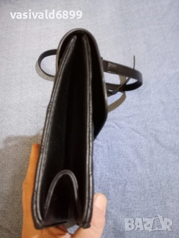 Черна дамска чанта , снимка 7 - Чанти - 52404726