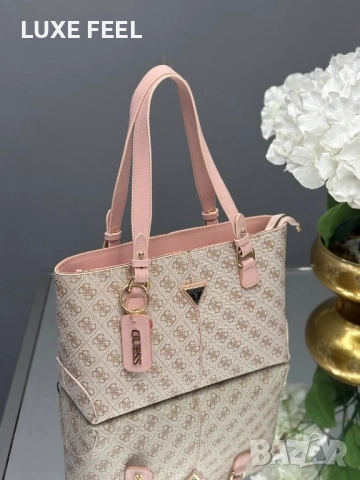 Дамски Чанти ⚜️ GUESS 
