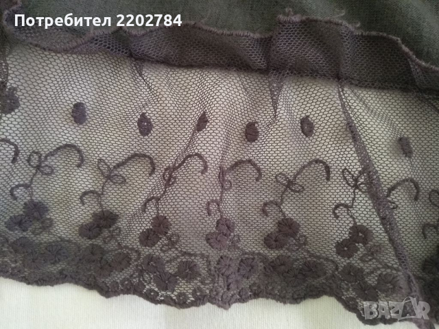 Коприна и вълна - прекрасен дамски шал с подарък., снимка 8 - Шалове - 30867089