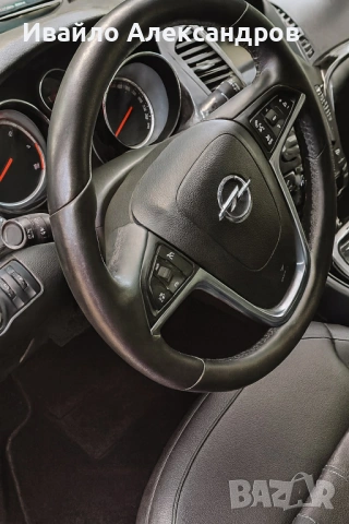 Opel Insignia 2.0 CDTI, снимка 7 - Автомобили и джипове - 53682151