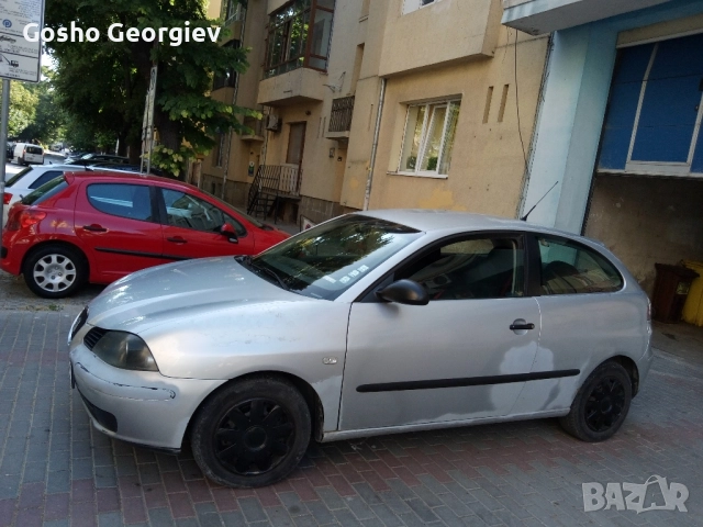 Продавам Сеат Ибиза 12,12,3ц,, снимка 2 - Автомобили и джипове - 51846365