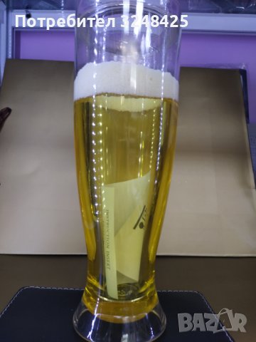 Халба висока - изглежда винаги пълна , замръзва в камерата и после се пие от нея все ледена бира , снимка 1 - Декорация за дома - 41144739