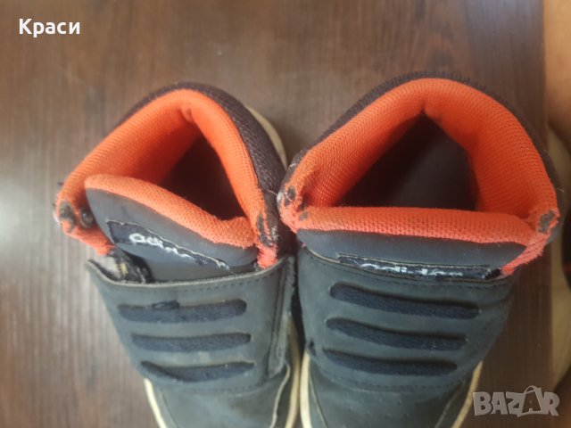 Детски маратонки Adidas, снимка 3 - Детски маратонки - 41459739