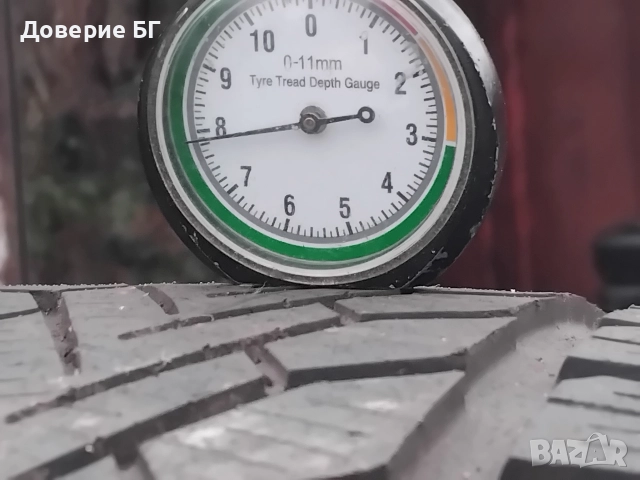 Гуми 235 65 17 Семперит Semperit 2 броя. Нов внос. Като нови., снимка 4 - Гуми и джанти - 52684372