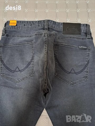 Дамски дънки Superdry, снимка 4 - Дънки - 49533944