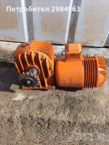 Продавам трифазен редуктор