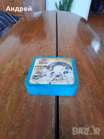 Стари лепенки Tip Top