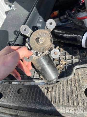 Моторче чистачки Хюндай Теракан, снимка 3 - Части - 52525308