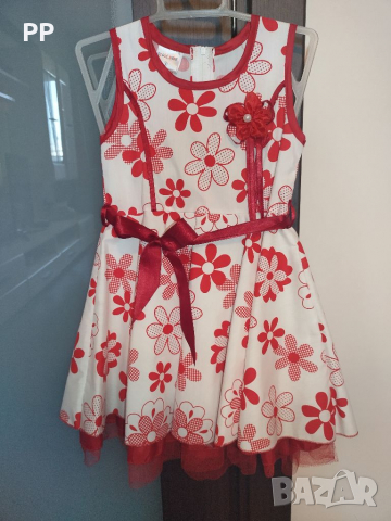 Красива детска рокля